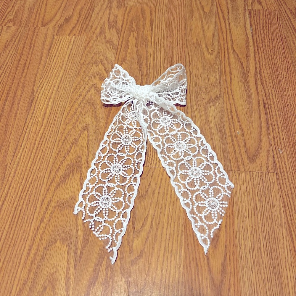 White Lace Bow Hair Accessory